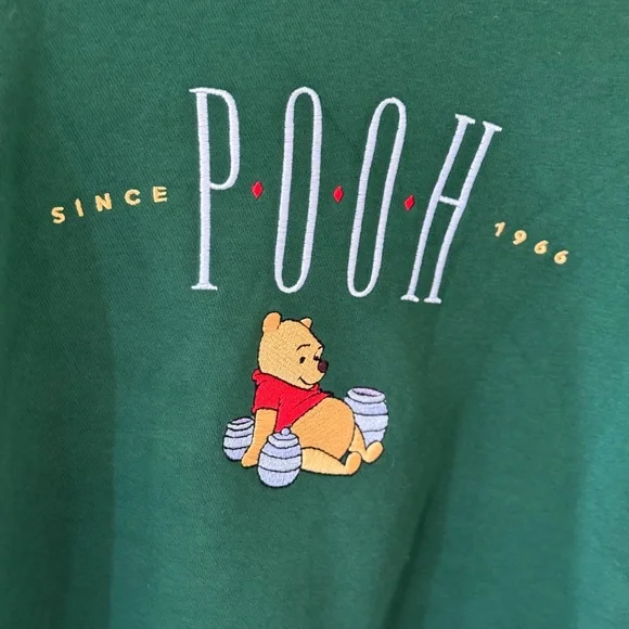 Disney Winnie The Pooh 90s Crewneck - Picture 3 of 3